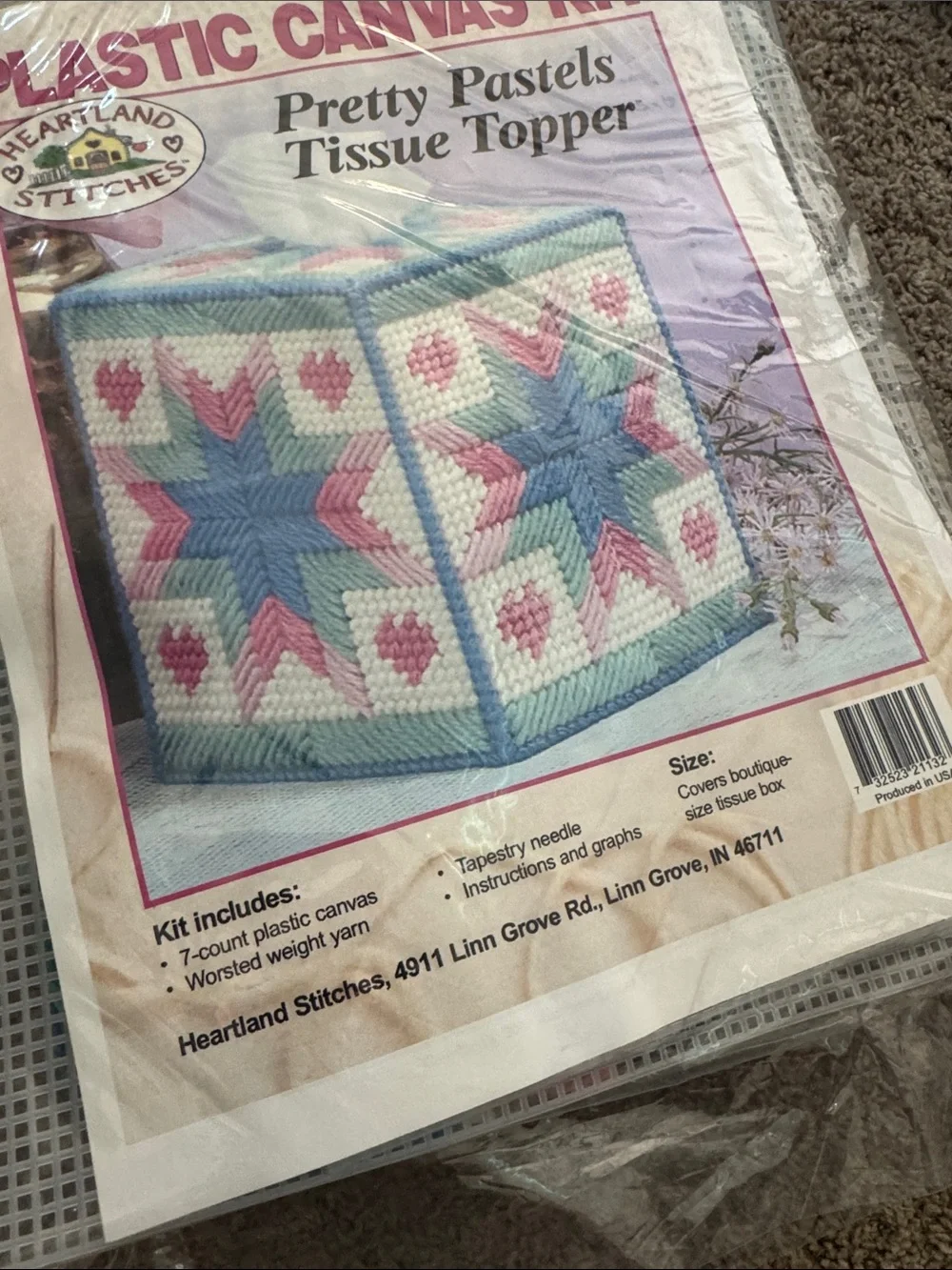 Pretty Pastels Tissue Topper Plastic needlepoint Kit - Blue & Pink